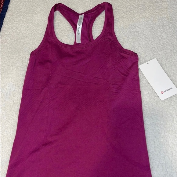 lulu tank top - Picture 3 of 4